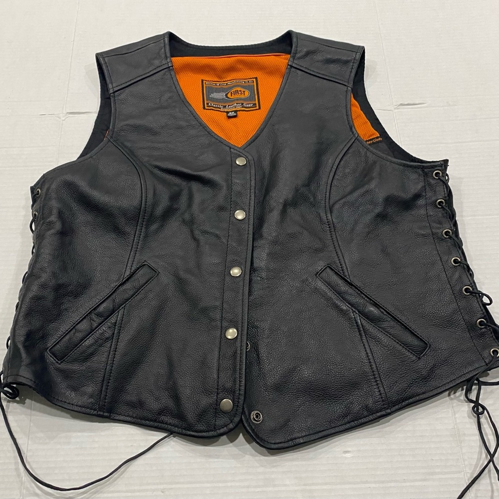 First Classics Authentic Leather Vest Women’s 3xl… - image 1